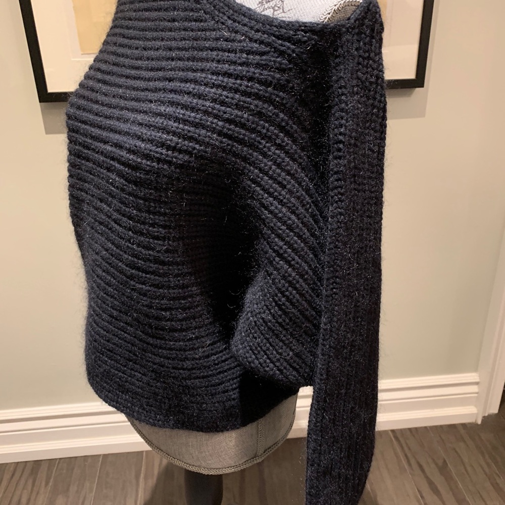 T by Alexander Wang Black Off-the-Shoulder Sweater - Picture 2 of 6